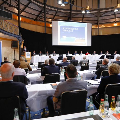 Die 30. Mitgliederversammlung der RAL-Gütegemeinschaft Kanalbau fand in diesem Jahr in Stuttgart statt.
Foto: Gütegemeinschaft Kanalbau