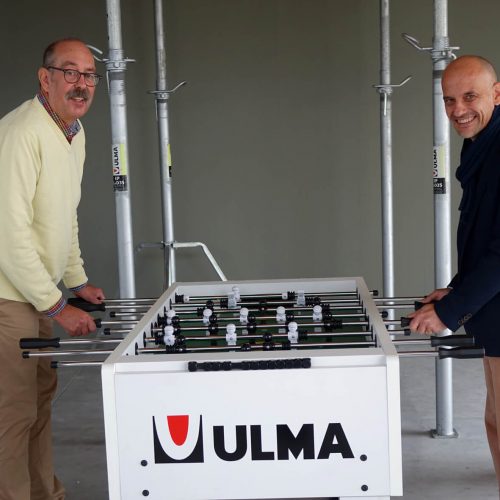 Harald Litze (l.) und Thomas Fiebig spielen sich bei ULMA die Bälle zu – kollegial und auf höchstem technischen Niveau. 
Foto: ULMA